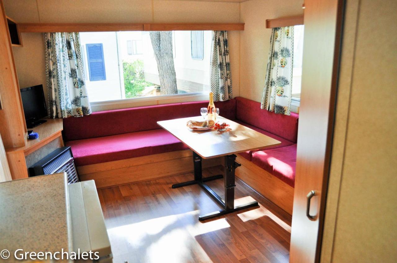 Greenchalets Roquebrune Sur Argens Exteriör bild