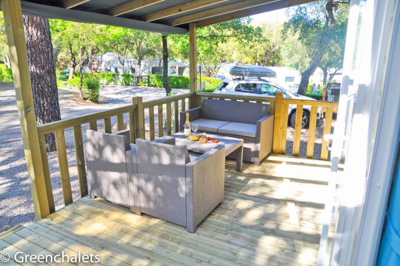 Greenchalets Roquebrune Sur Argens Exteriör bild