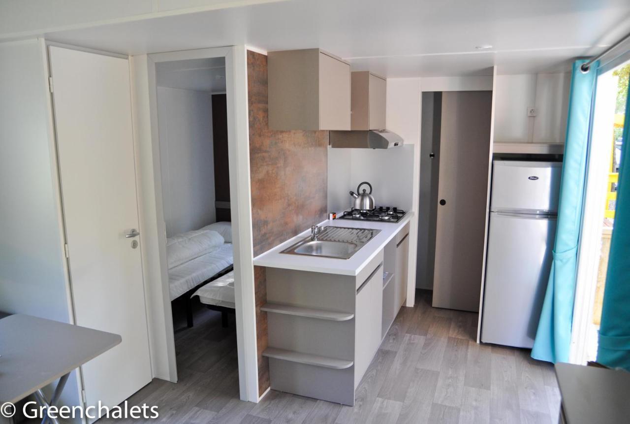 Greenchalets Roquebrune Sur Argens Exteriör bild