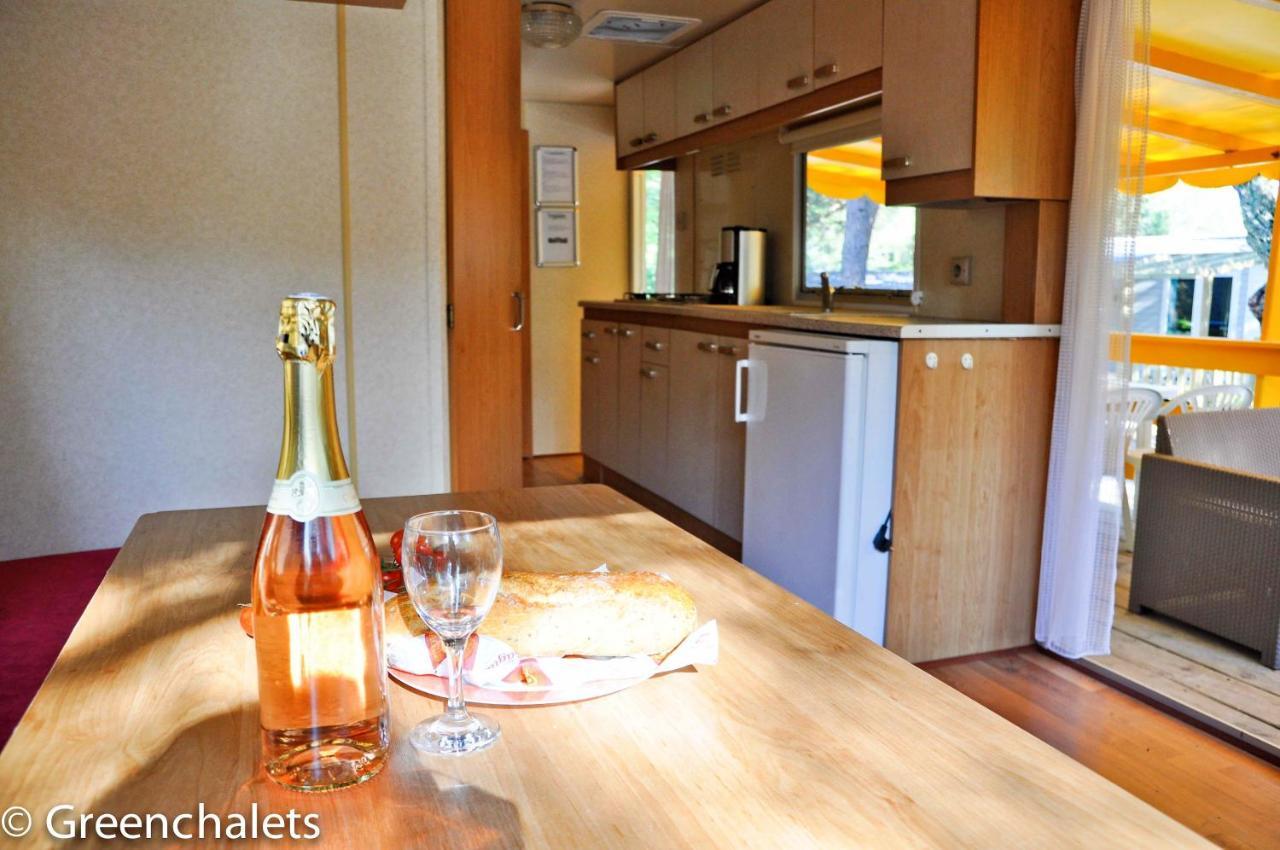 Greenchalets Roquebrune Sur Argens Exteriör bild